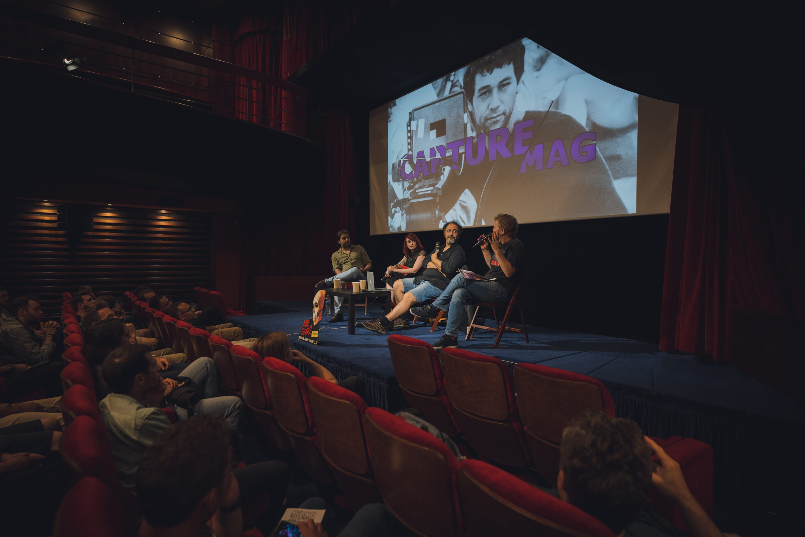 Stéphane Moïssakis, Marie Casbonne, Rafik Djoumi et Julien Dupuy sur la scène du Club de l'Etoile